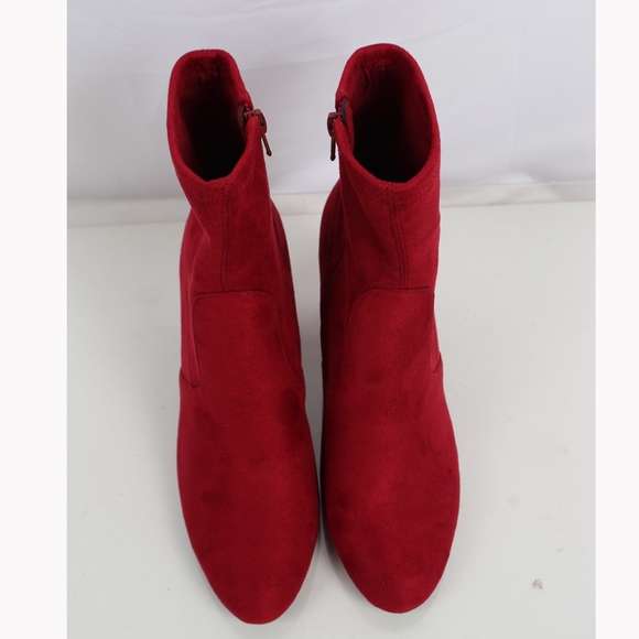 Size 9 Cherry Faux Suede Almond Toe Sock Ankle Boo - Picture 5 of 8
